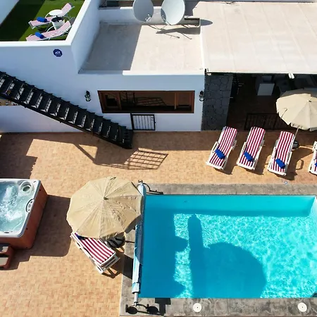Вилла Aurelia Paradise Коста Бланка