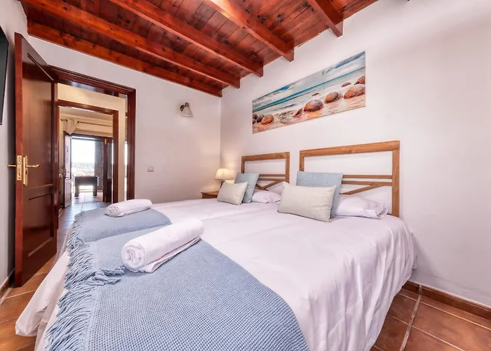 Aurelia Paradise فيلة بلايا بلانكا